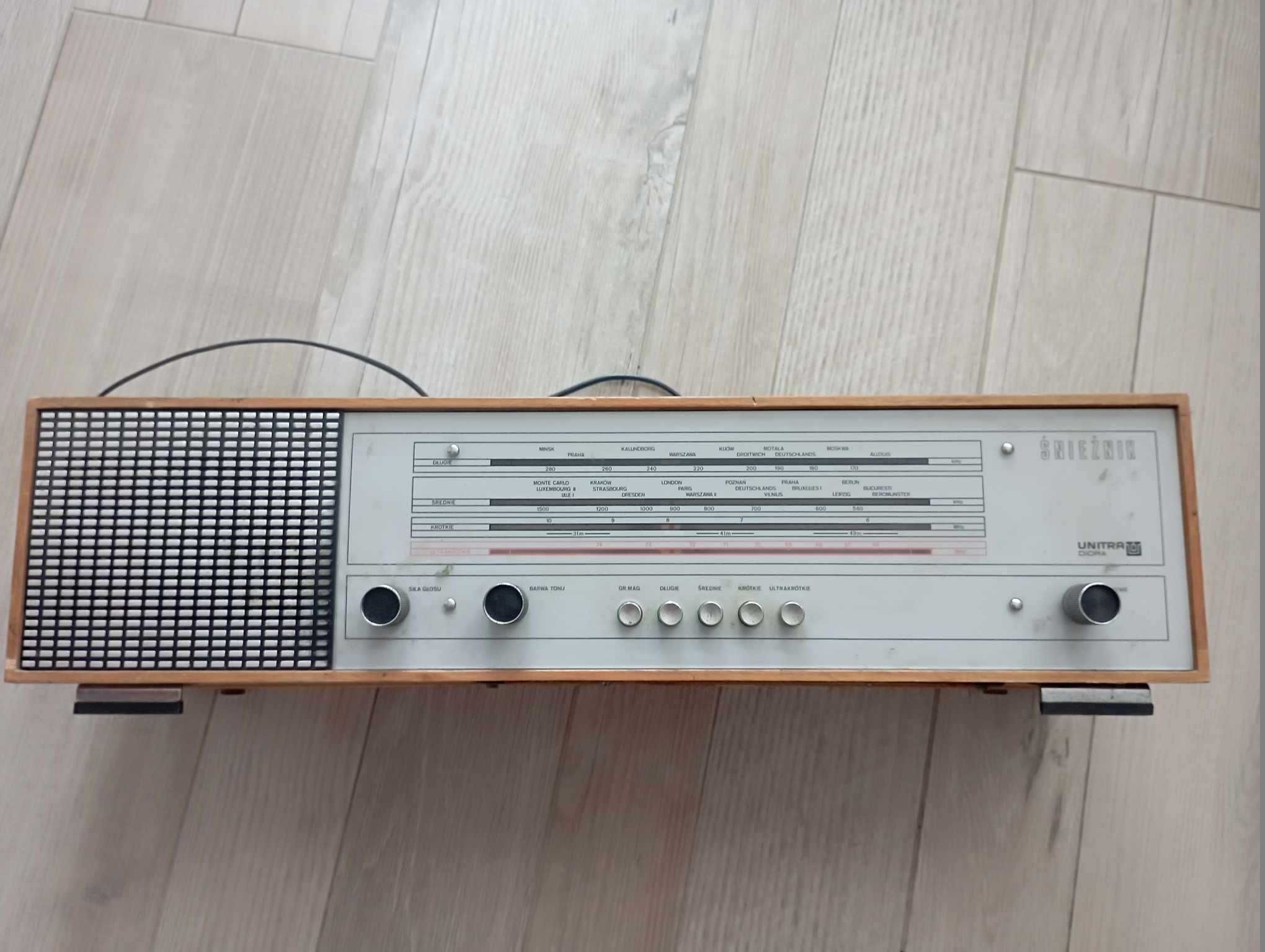 Radio Unitra Diora Śnieżnik DMT-403 unikat