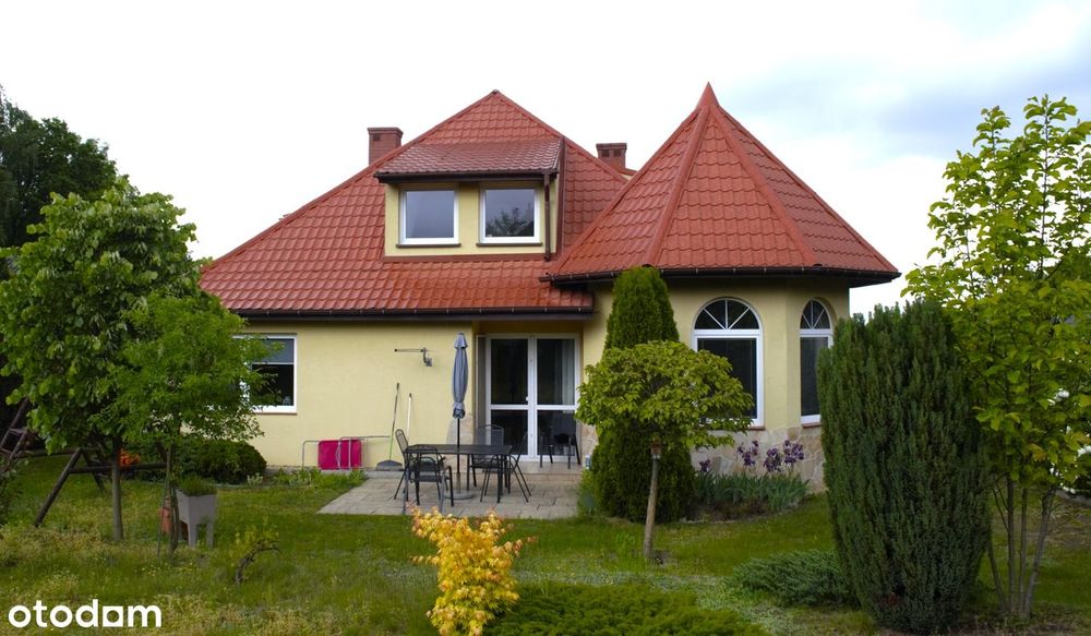 REZERWACJA - BEZ POŚREDNIKÓW dom w Kokotowie 205m2 / działka 10 arów