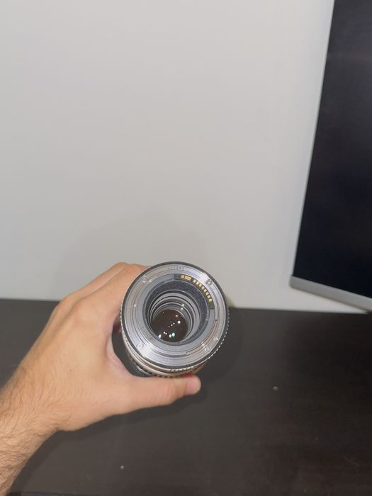 Canon EF 70-200mm F4 IS