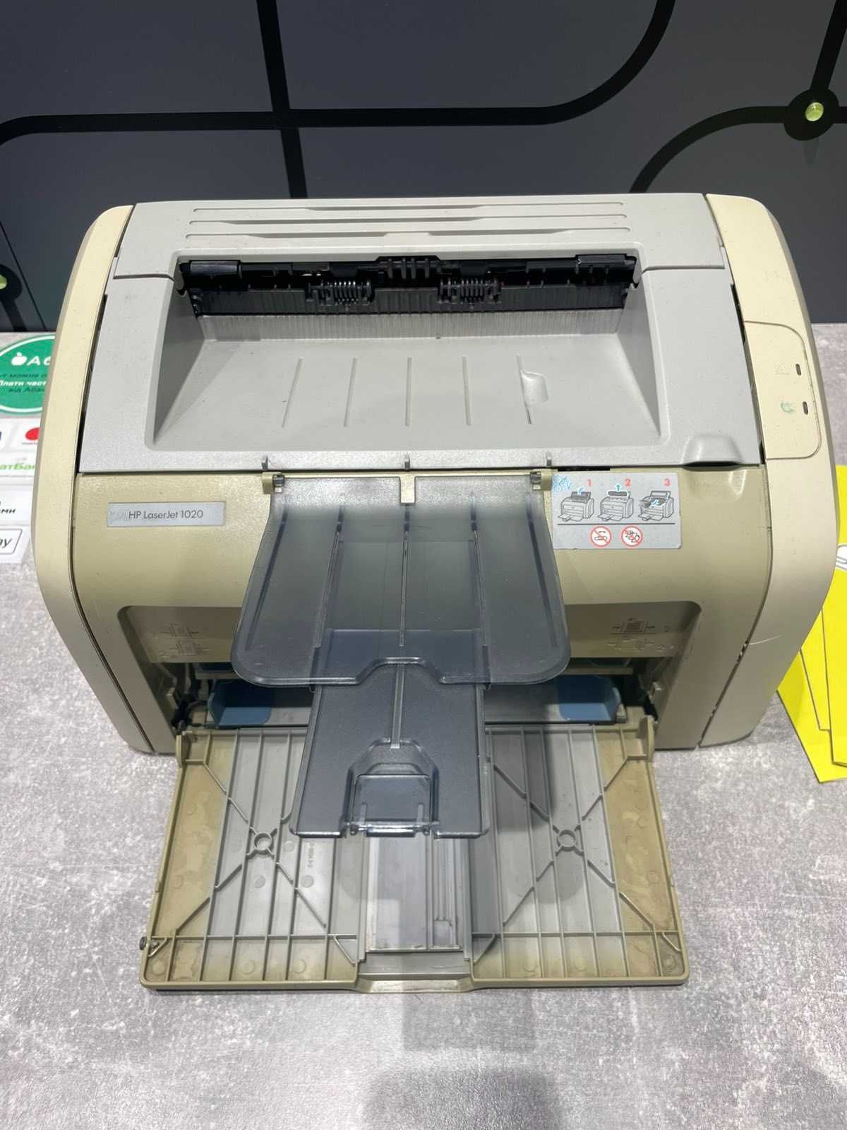 Принтер HP LaserJet 1020∎Лазерная печать∎Емкость картриджа 2000 копий
