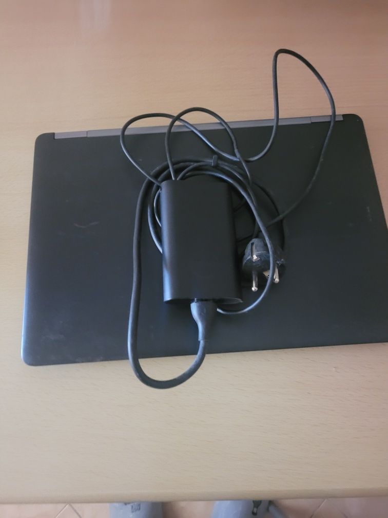 Computador portátil Dell