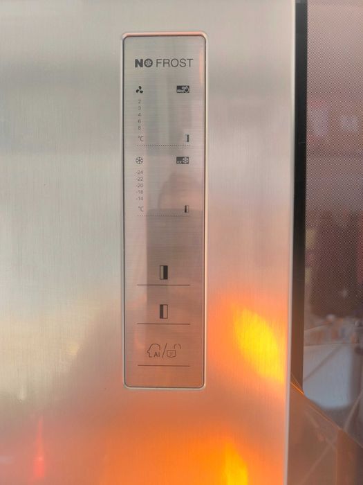 Frigorífico Americano Hisense 519Lts