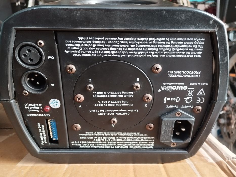 Vendo dois mouvings heads PH200 Future-light