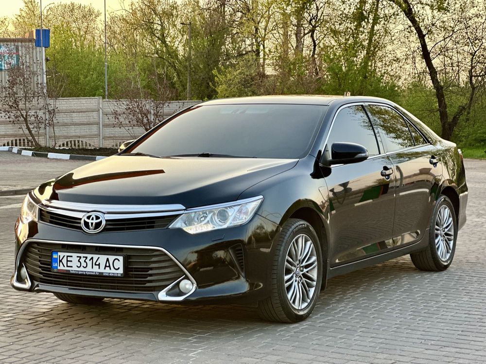 Toyota Camry OFFICIAL