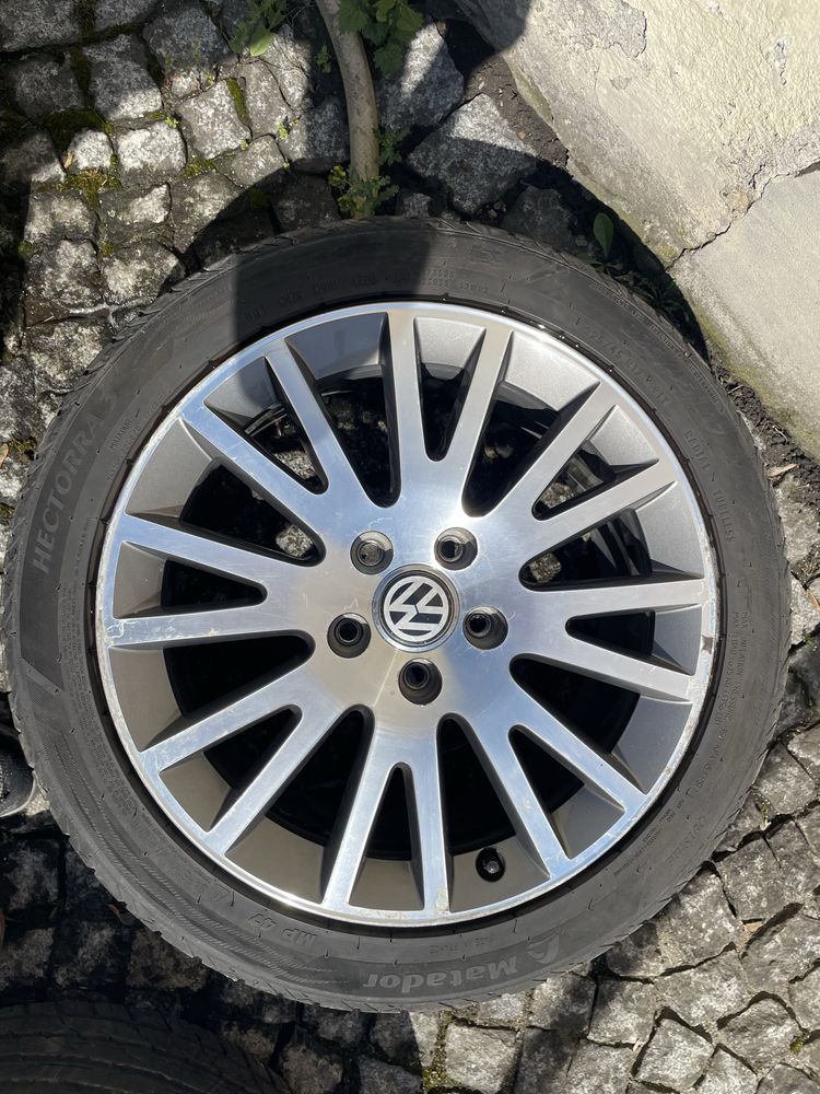 Felgi Rolan 17 cali 5x112 VW Audi z oponami letnimi Matador 225/45/17r