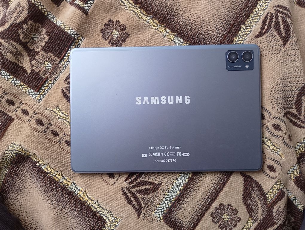 SAMSUNG. Версія 13 .новий .є гарантія