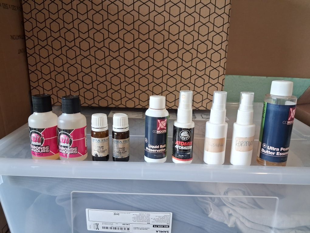 Aromaty wędkarskie do zanęt lub przynęt