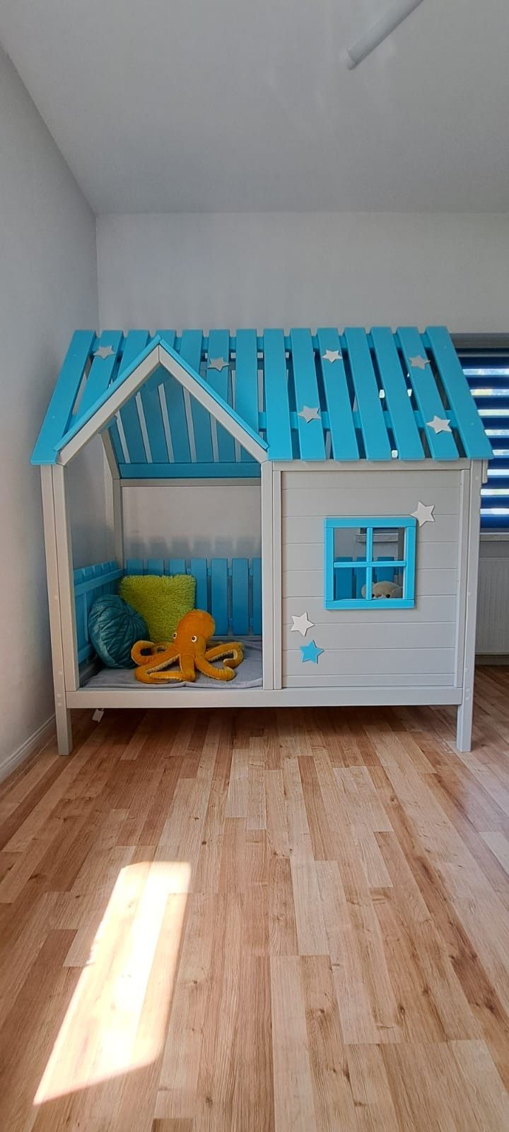 Domek łóżeczko dla dzieci drewniane 160x80 led RATY