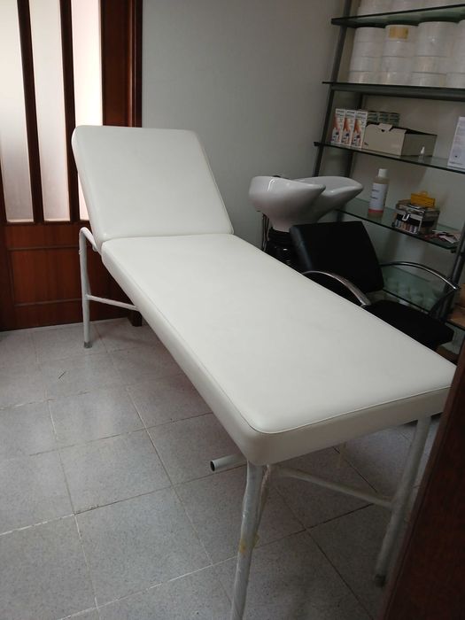 Marquesa de estética e massagem – Nova – Liquidação de stock