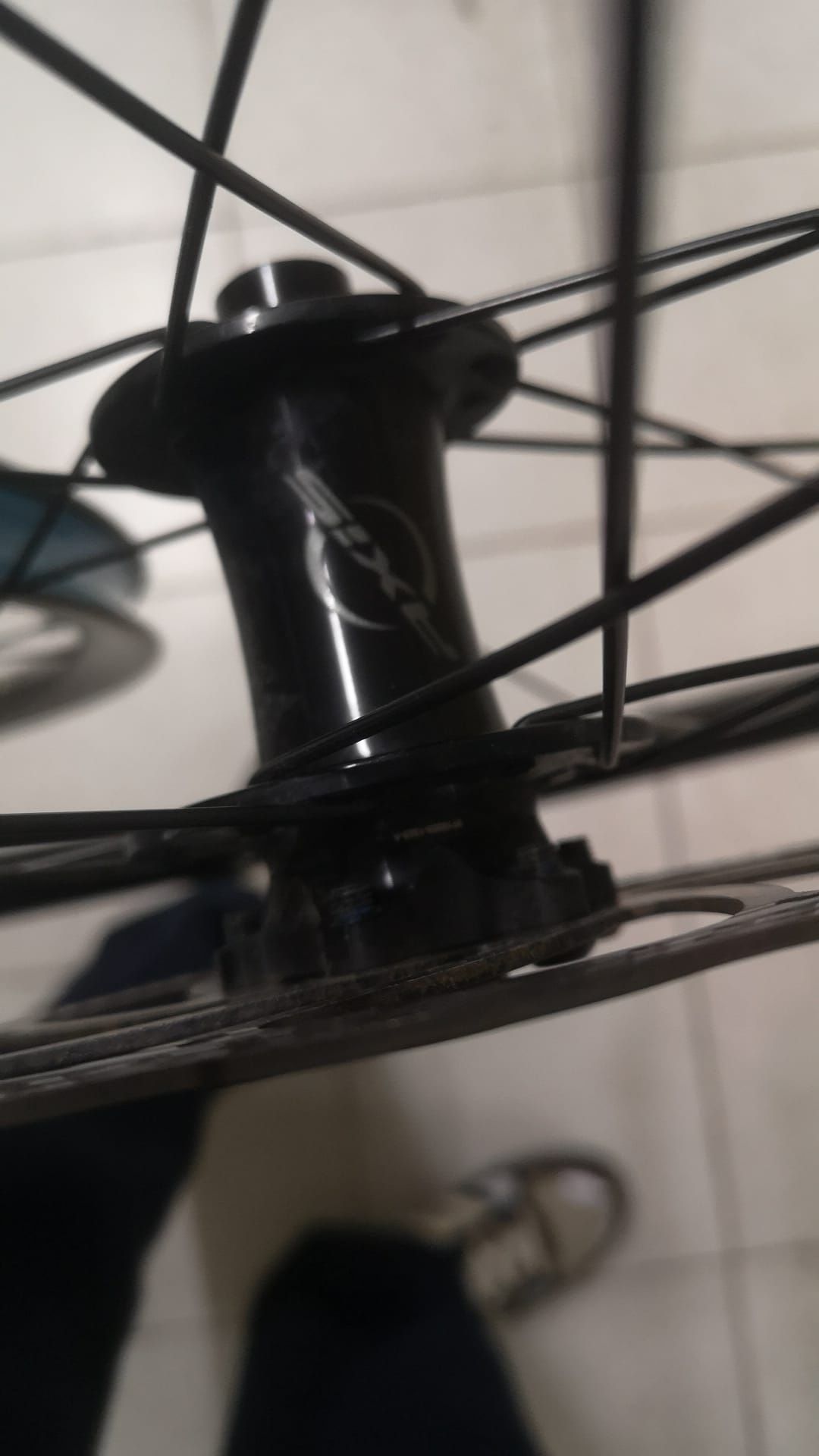 Rodas Axis Elite