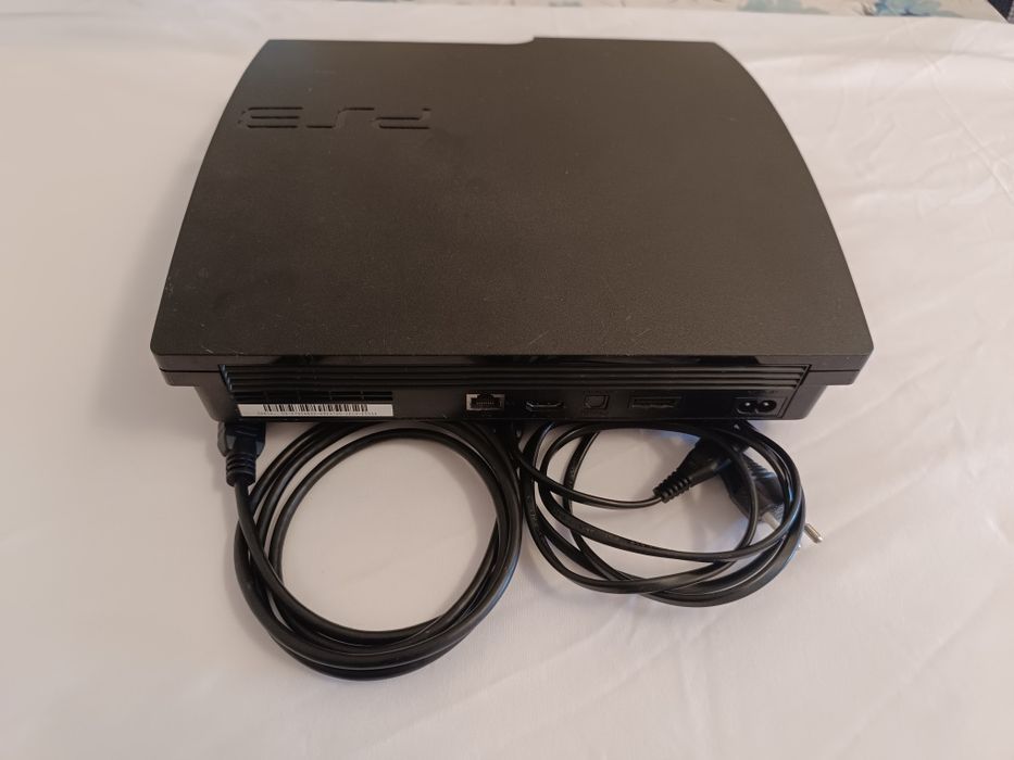 Playstation 3 PS3 Slim desbloqueada