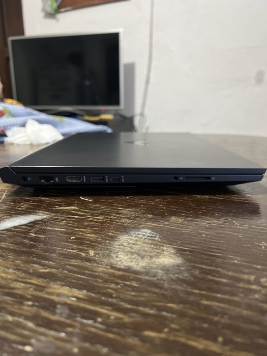 HP Victus 16 - Ryzen 7 • RTX 3050TI