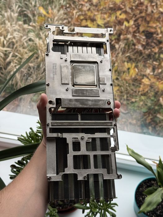 Видеокарта KFA2 GeForce RTX 3080 Ti HOF 2 шт. USED!