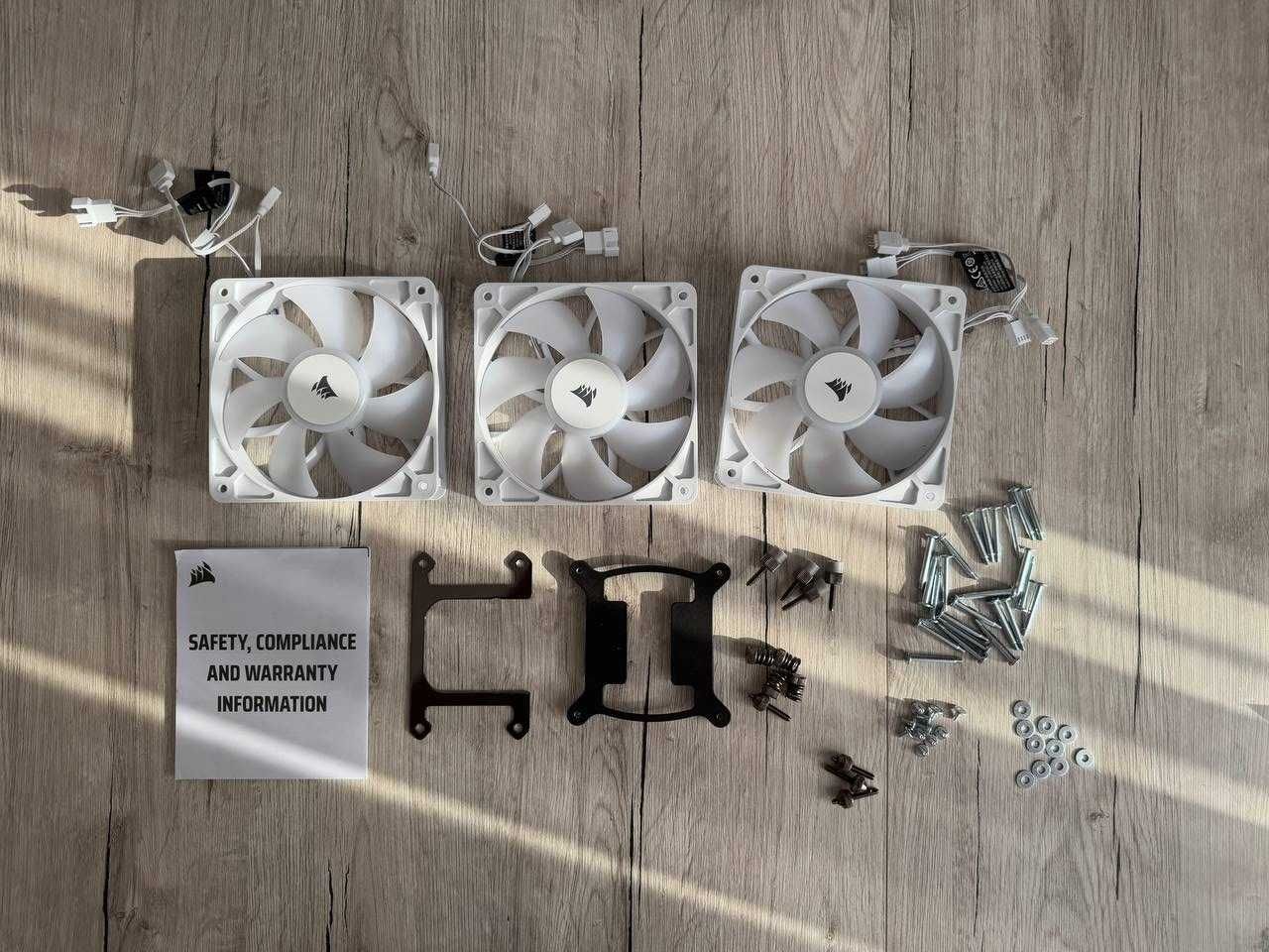 Система рідинного охолодження AIO Corsair Nautilus 360 RS ARGB – White