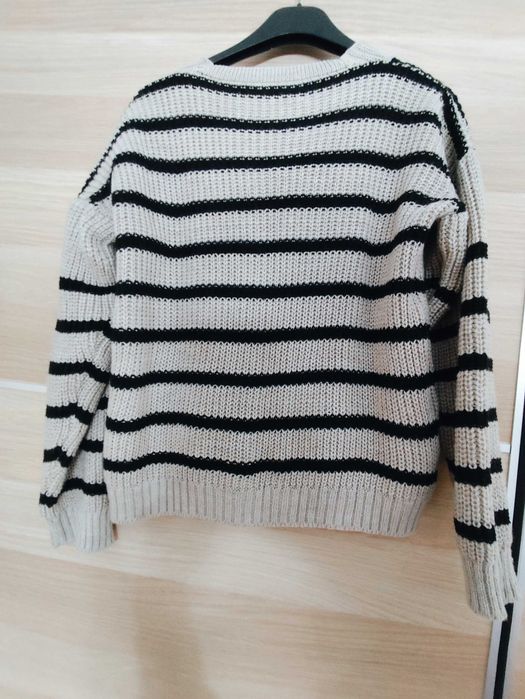 Casaco de malha com botões