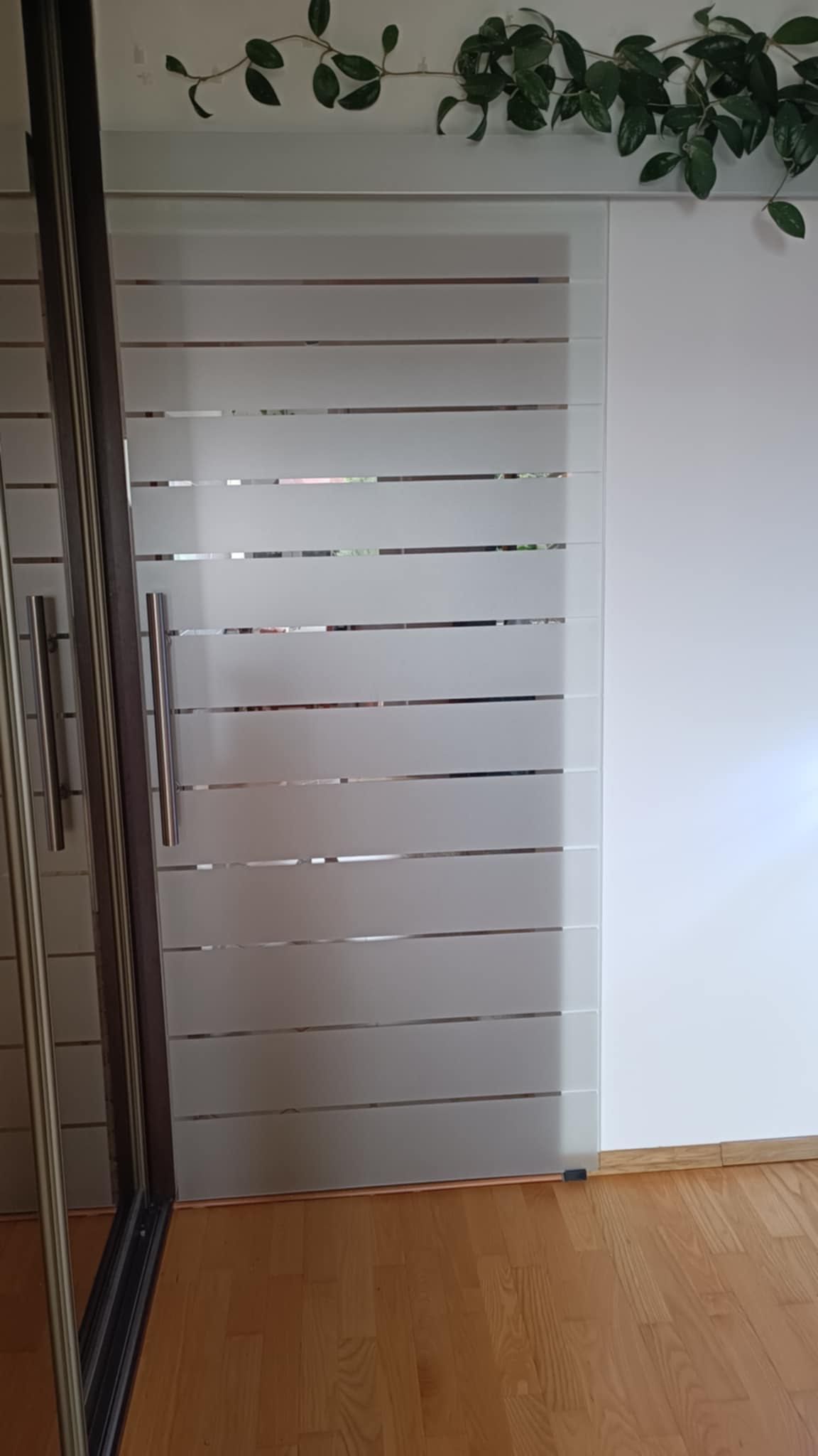 Szklane drzwi przesuwne 95x203 cm