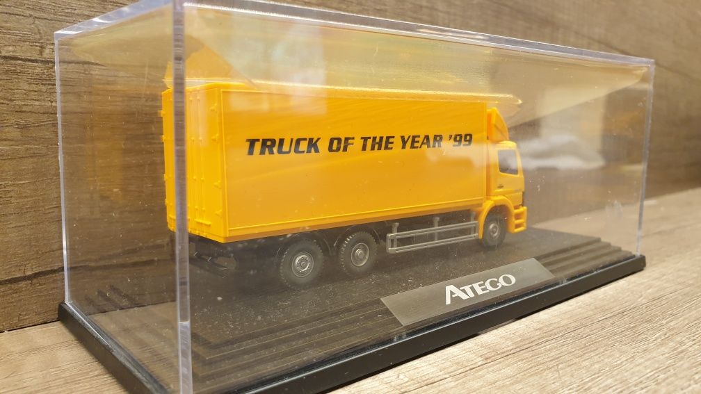 Mercedes Benz Atego Truck Of The Year '99 skala 1:87