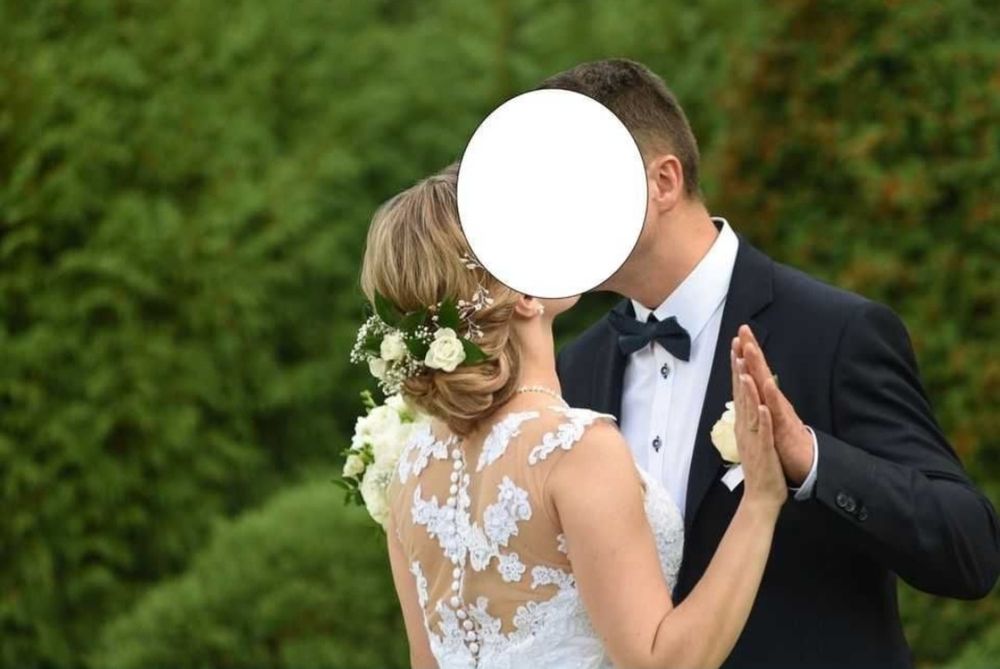 Suknia ślubna z bolerkiem r. 38
