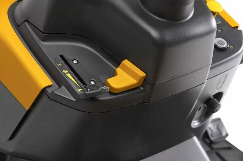 Traktorek Kosiarka Stiga Estate 384 / Automat / 84 cm / 240 L Kosz