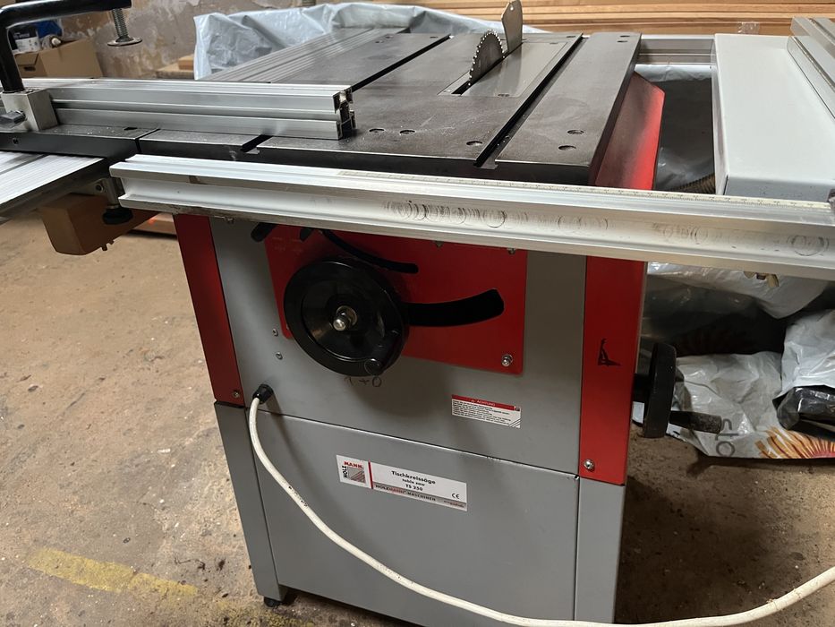 Pila stołowa Holzmann TS 250