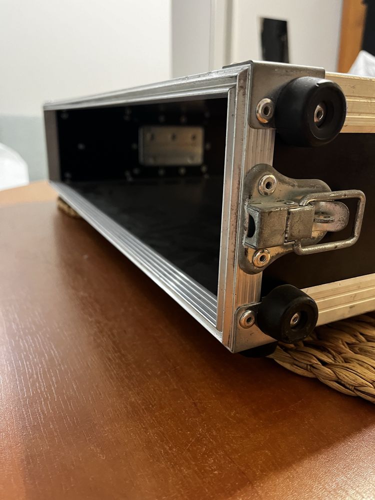 Rack 2U - case do sprzętu