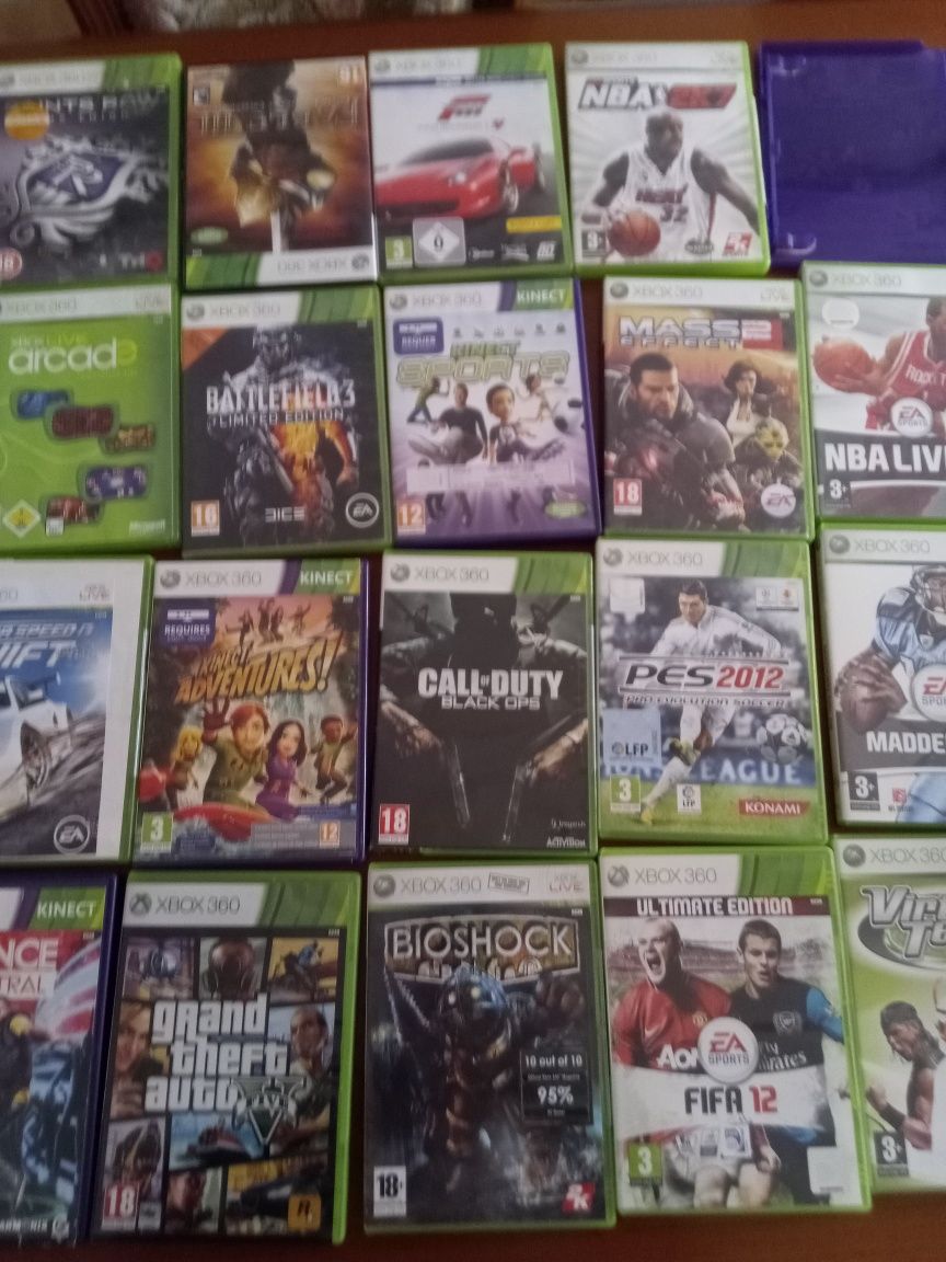 Xbox 360, Band hero, Kinect,  mais de 60 jogos