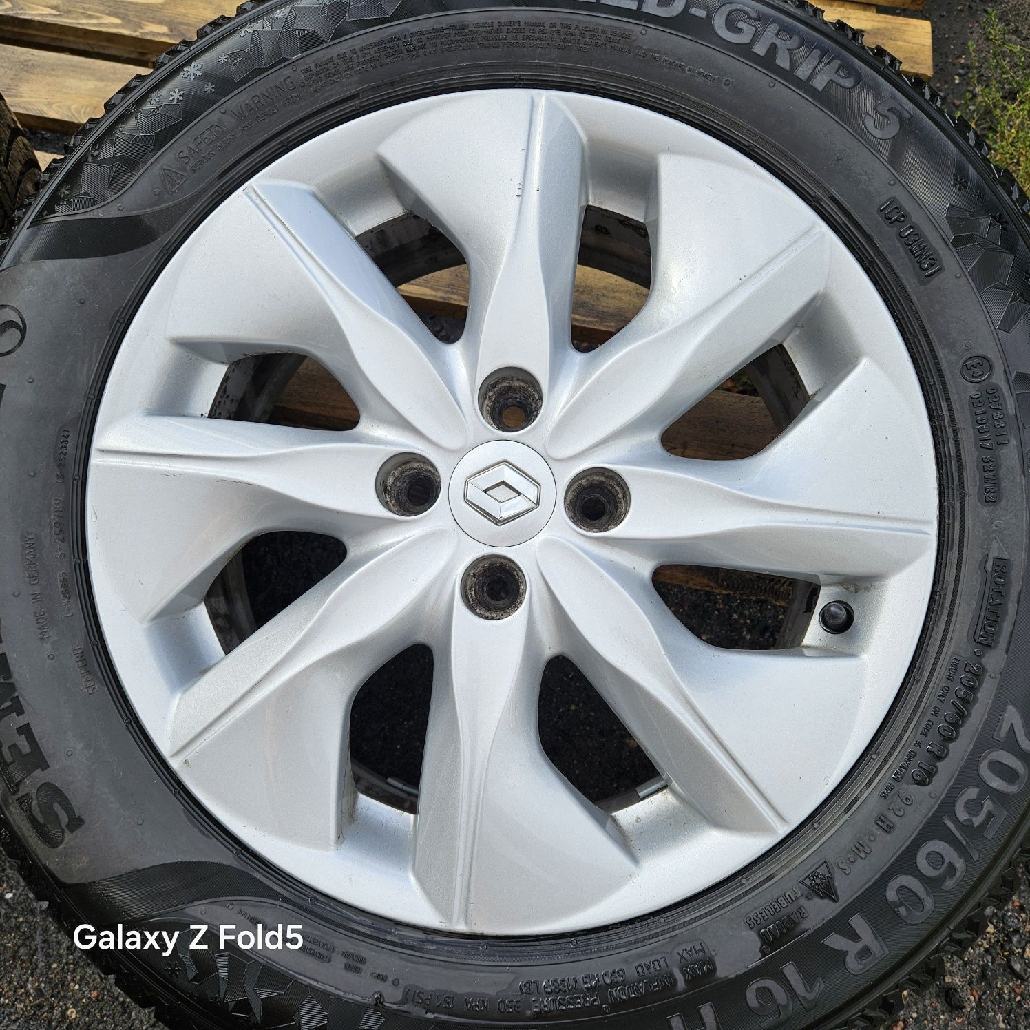 Alufelgi 16 Renault Captur Clio Zoe Scenic Wind Kangoo Megane 4x100