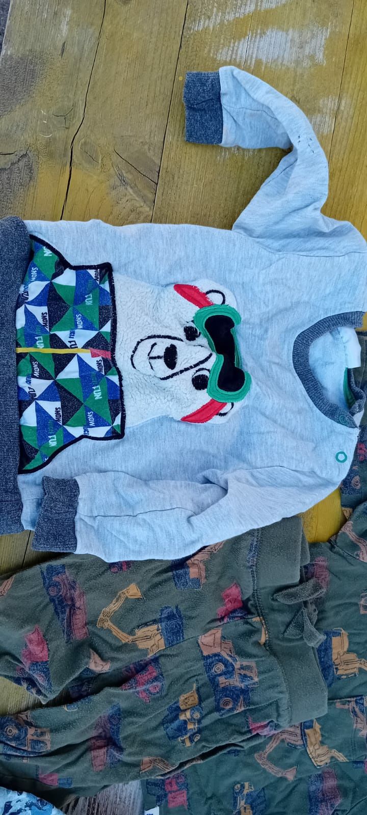 Roupa de manga comprida bebé tamanho 12-18 meses + oferta