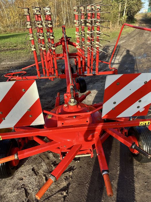 Zgrabiarka Pottinger Top 380N 3,8m