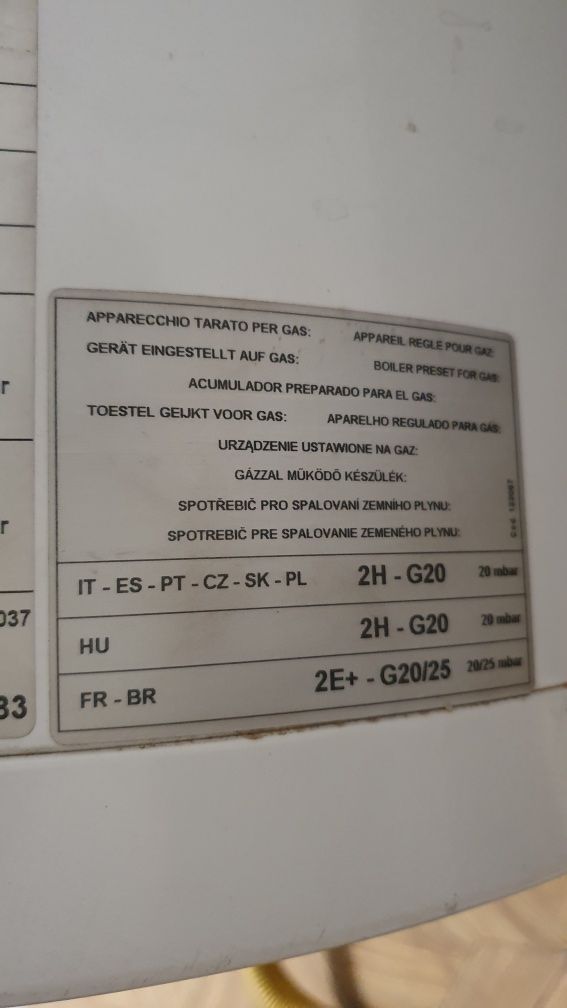 Bojler gazowy podgrzewacz wody Ariston 80l