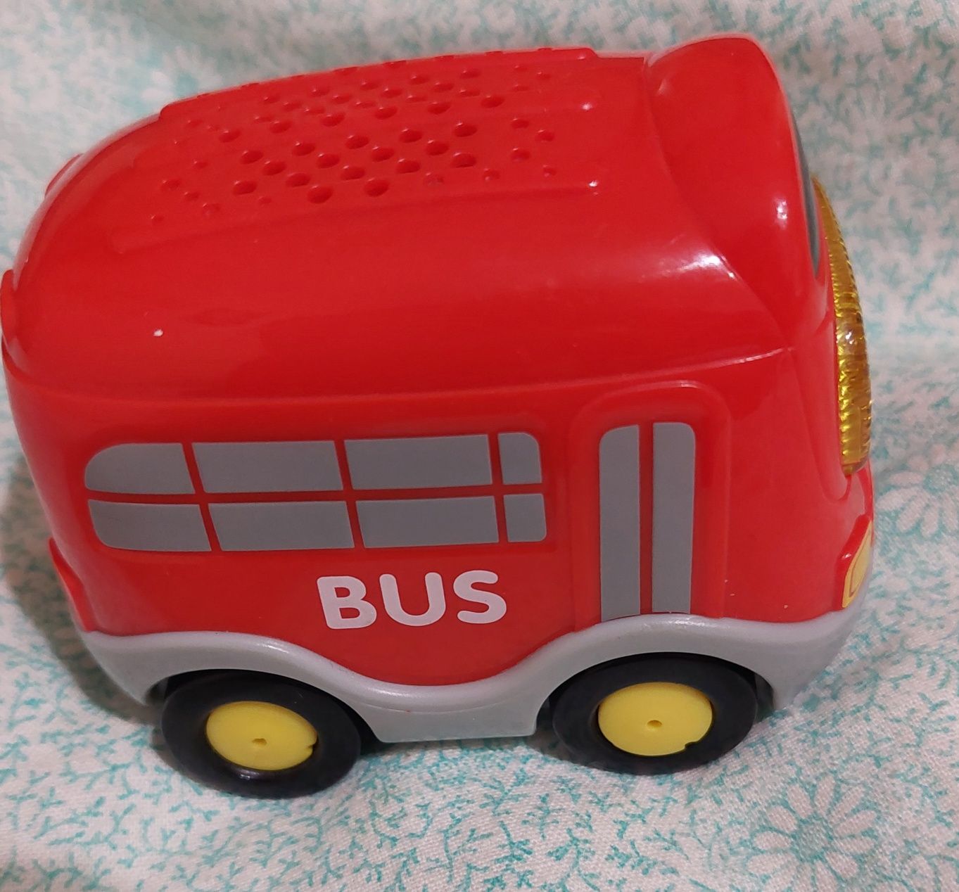 Toot-toot Drivers-autobus firmy Vtech.