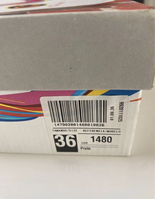 Sapatos de salto alto