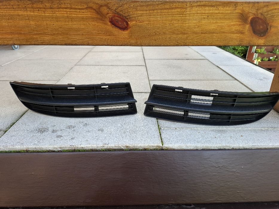 Atrapy zaślepki halogenów vw touran 1 przed filt