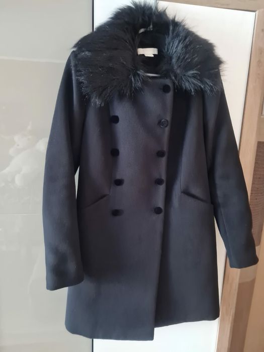 Czarny płaszcz zimowy H&M rozmiar 36