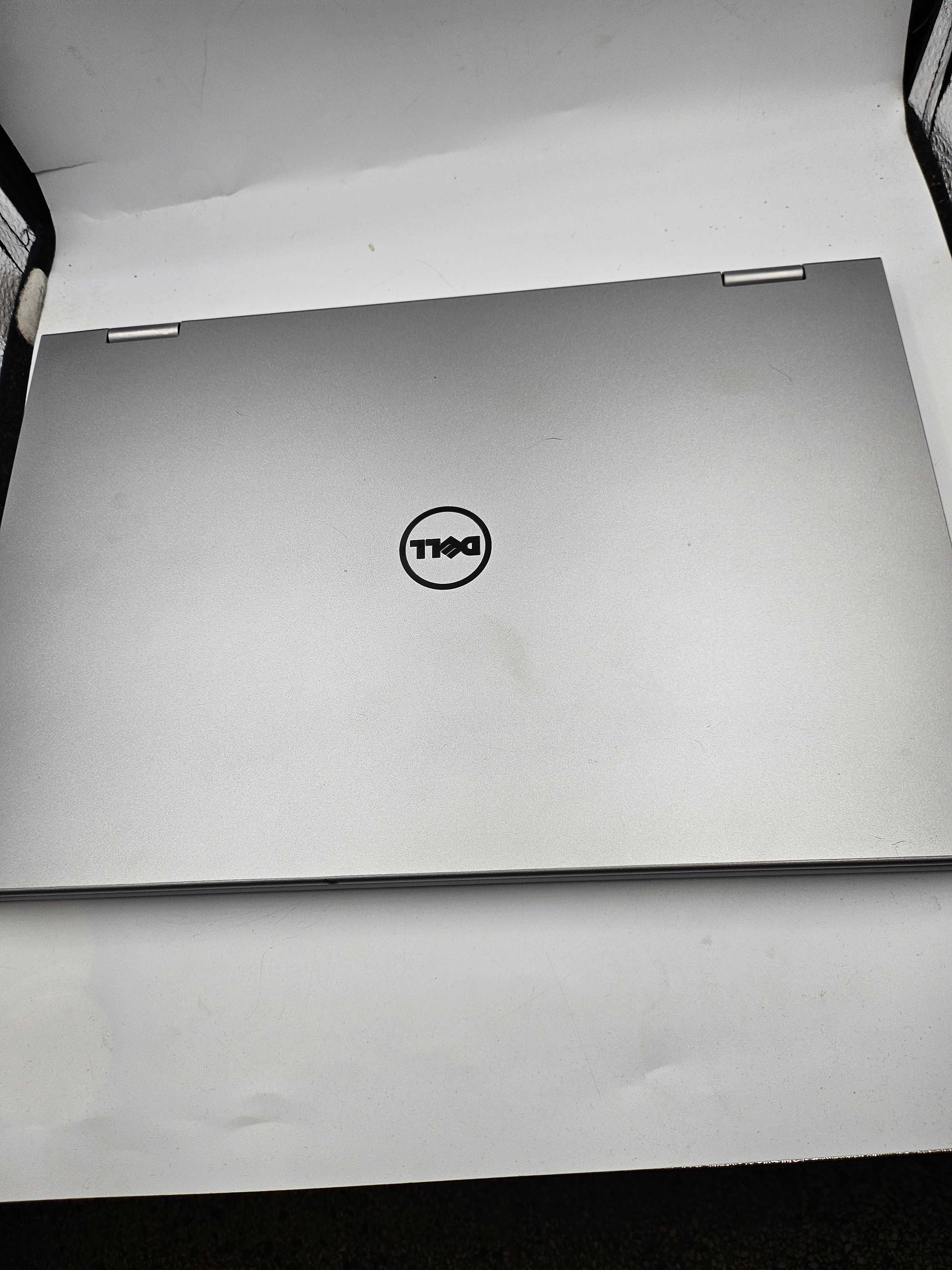 Laptop Dell Inspiron 13- 2in1 Intel i7-6500U 8 / 256 GB