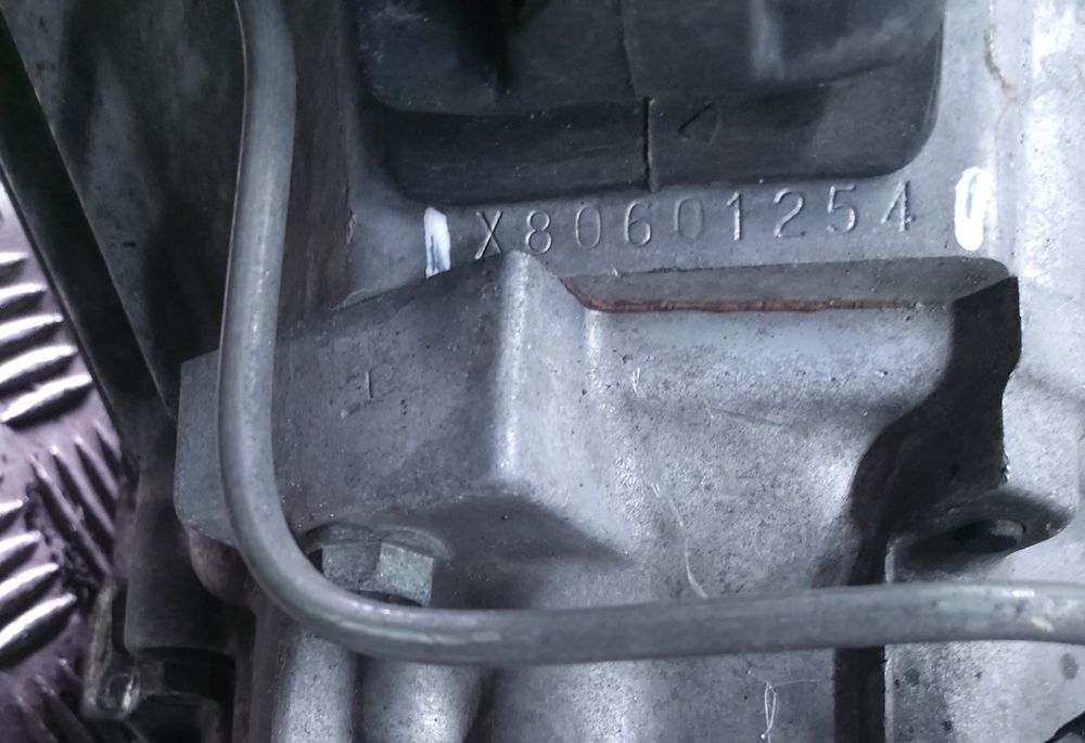 CAIXA DE VELOCIDADES TOYOTA COROLLA 1.4I REF: X80601254