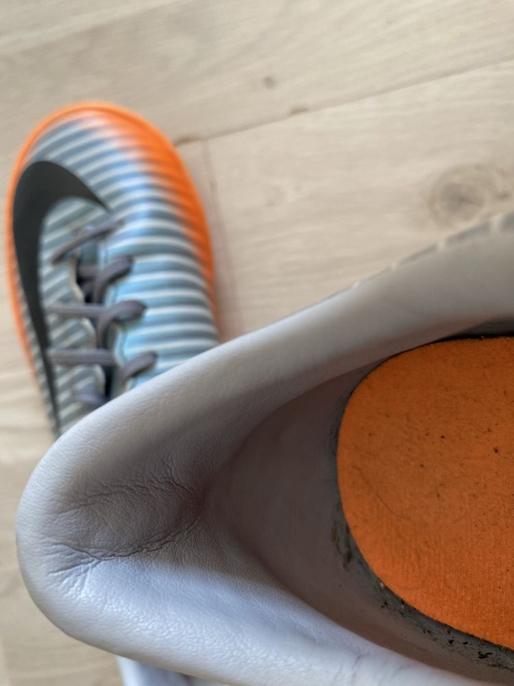 Сороканіжки футзалки бампи копочки 38р24см Nike Mercurial OriginajНайк
