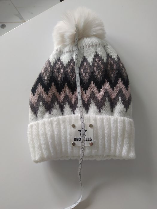 Zimowa czapka i komin