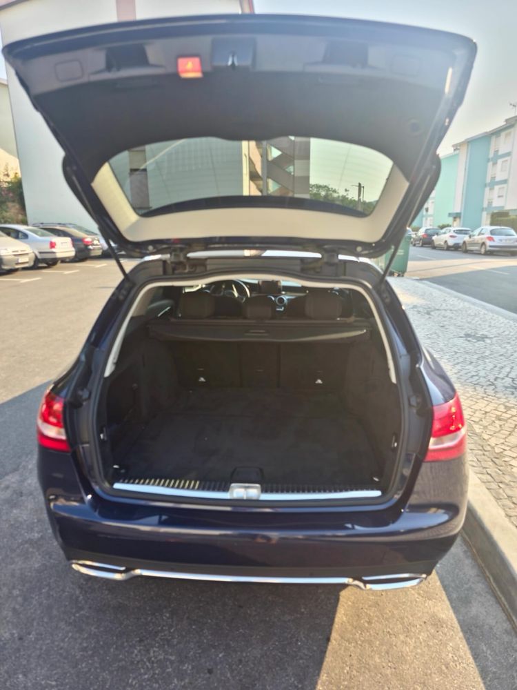 Vendo Mercedes Benz C200 BLUE TEC/D modelo: C-CLASS T