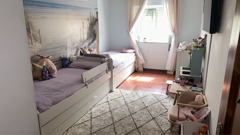 Cama dupla solteiro