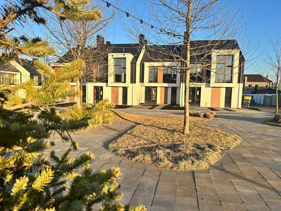 Таунхаус в КМ LoftAttair.Закрита територія! Центральні комунікації,Газ