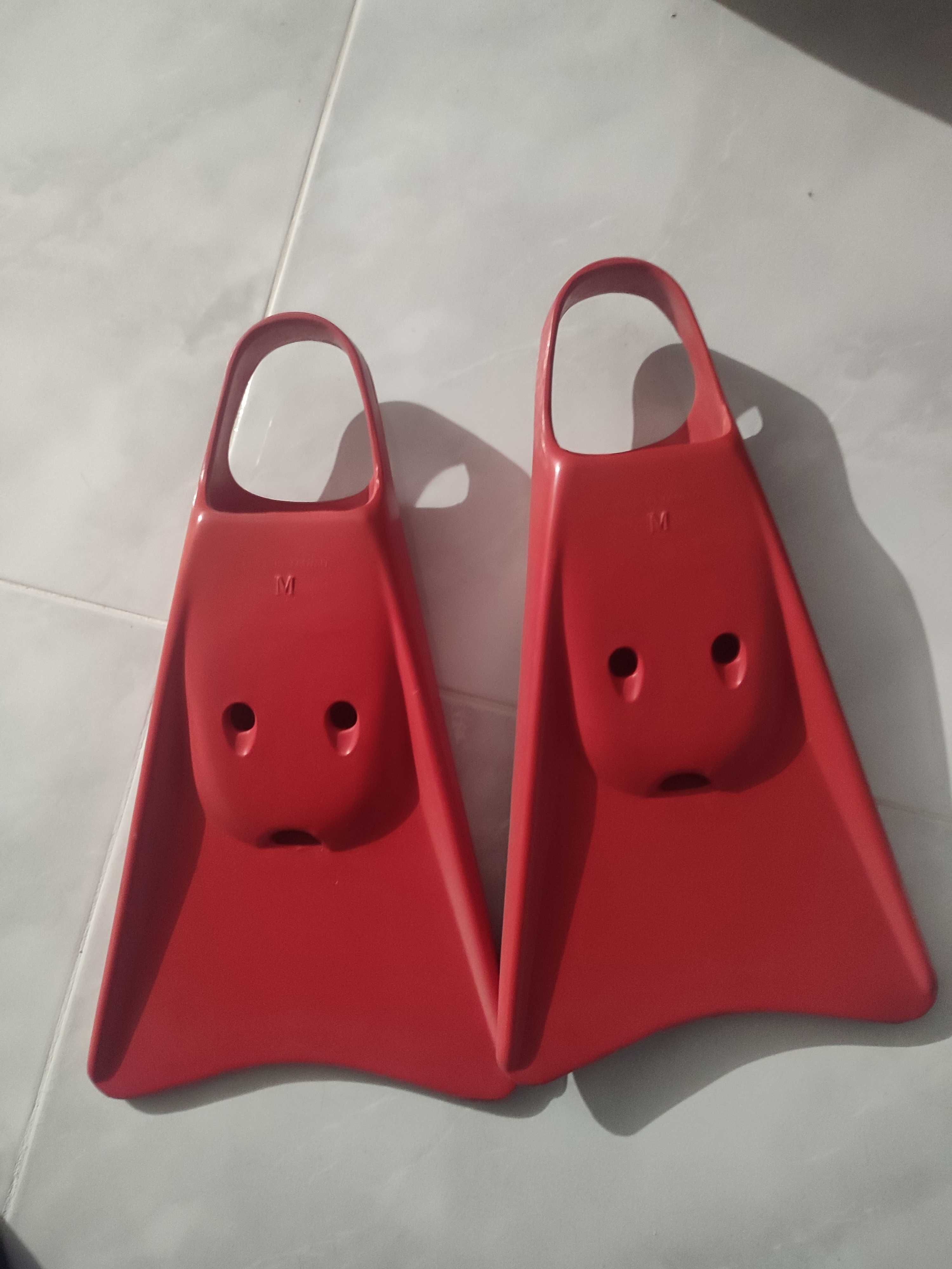 pés de pato de piscina, bodybord