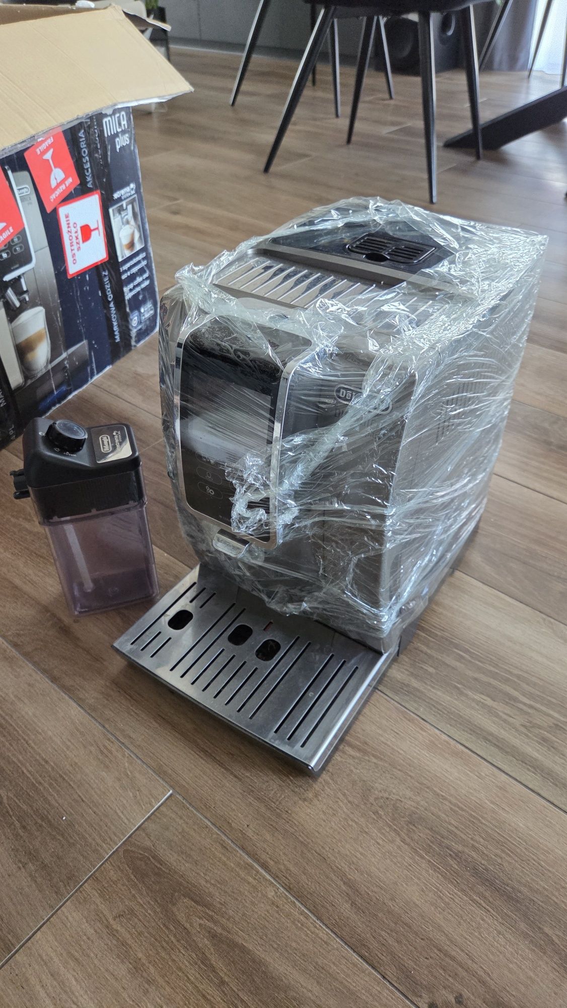 Ekspres do kawy Delonghi Ecam370.95 T