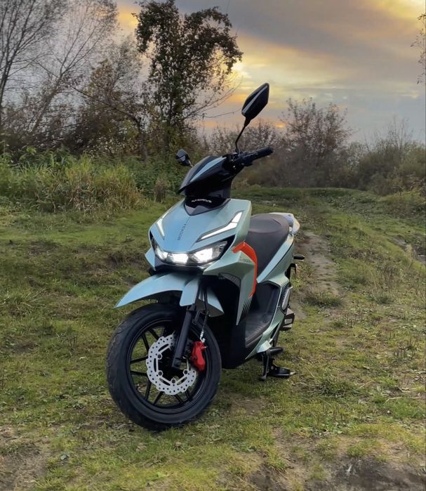 ‼️новинка‼️електроскутер Х008 2500w72/35