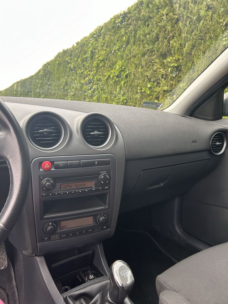 Zadbany seat ibiza 3