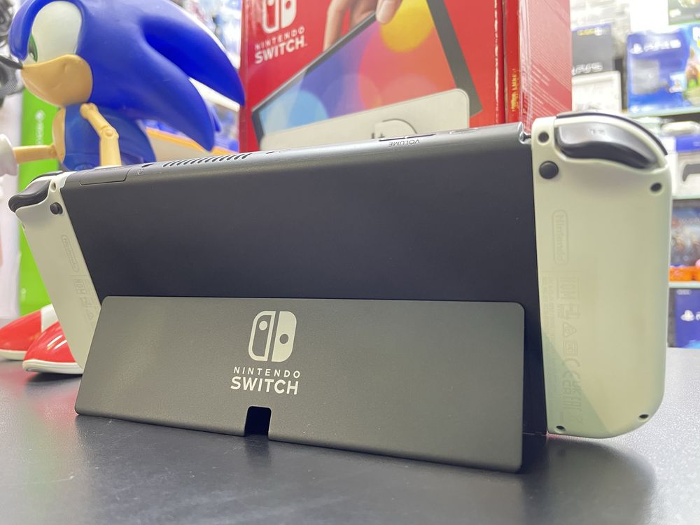 Nintendo Switch OLED 320гб