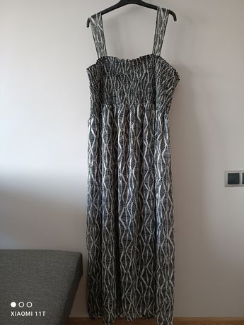 Długa sukienka większy rozmiar