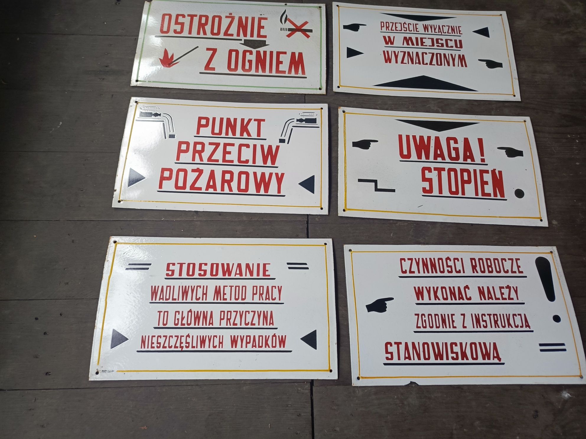 Stare emaliowane tablice PRL