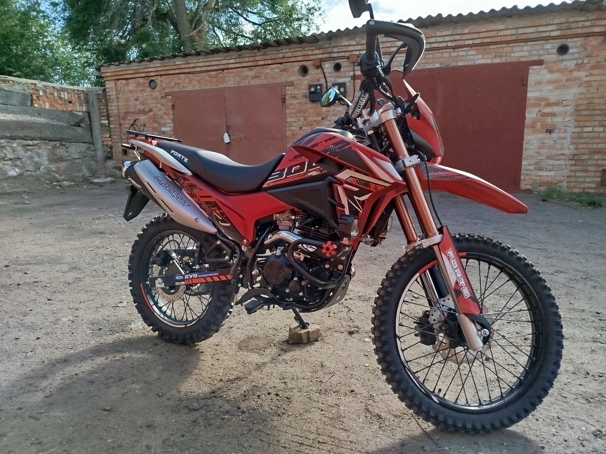 Мотоцикл 300см Forte FT300GY-C5J