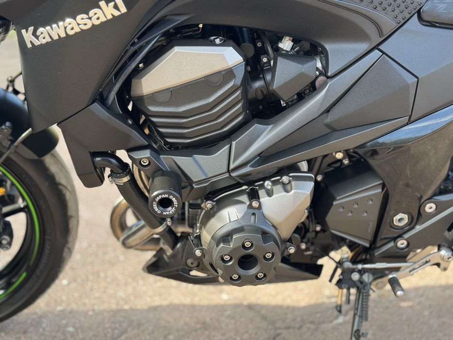 Кавасаки Z800 Kawasaki Z800 мот привезений з Японії